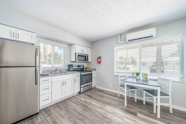 One bedroom suites Photo 3