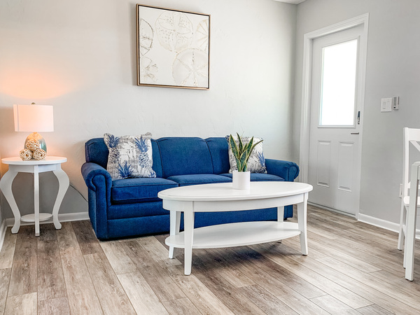 One bedroom suites Photo 1