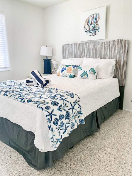 Two bedroom suites - Queen & Twin Photo 6